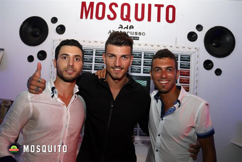 venerdi-celebrities-marco-fantini-mosquito-22-08-2014-85