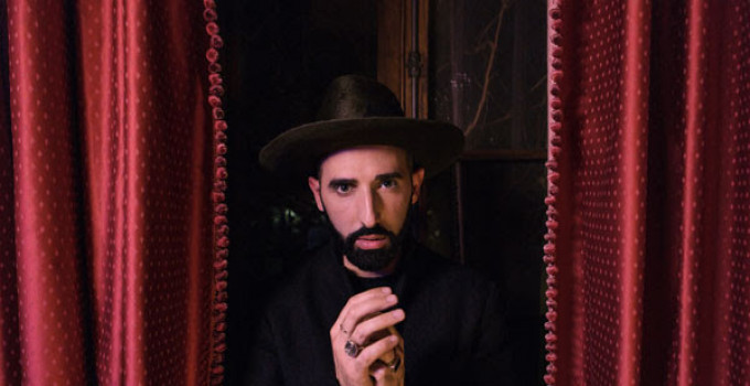 DIMAIO: fuori ora il video di 'O Holy Night', il classico natalizio reintepretato con il sound crossover del controtenore