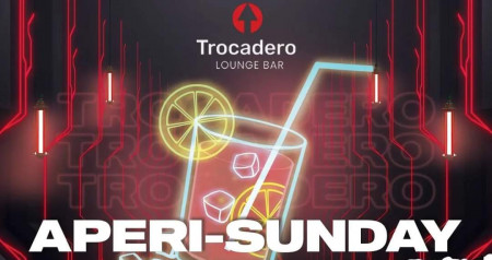 APERY-SUNDAY Trocadero